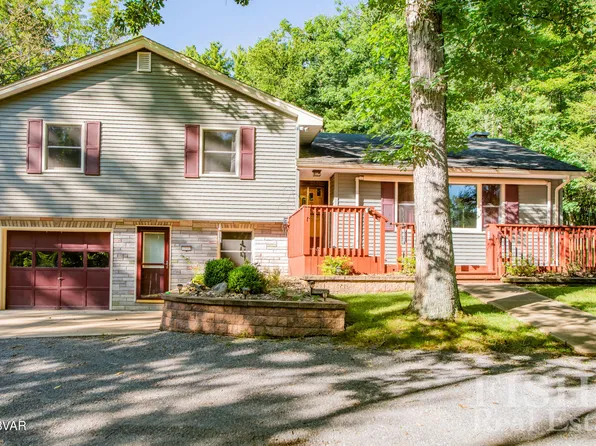 618 Dunkleberger Rd, Williamsport, PA 17701