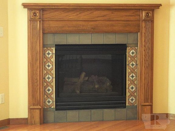 3rd image of 304 N 1st St