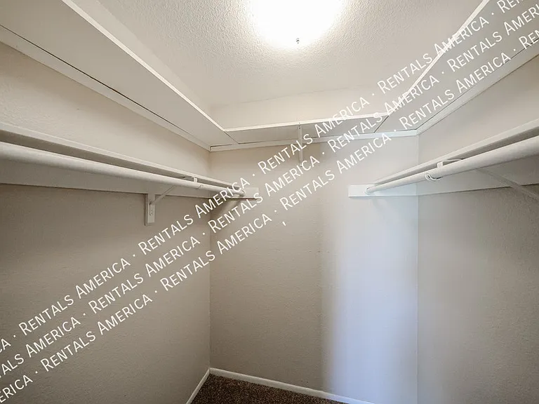 4555 W Continental Dr — Photo 37