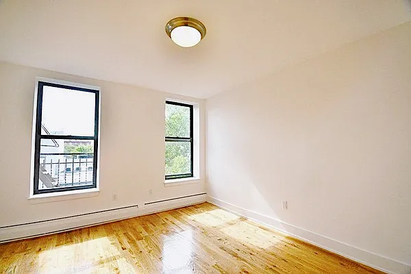 Rented by Bold Marketing | media 17