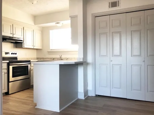 2 BR/1 BA Apartments Near Campus, 543 Elm St #7, Troy, AL 36081