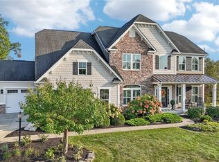2444 Chelsea St, Avon, OH 44011