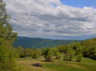 Grandview Dr, Meadows Of Dan, VA 24120