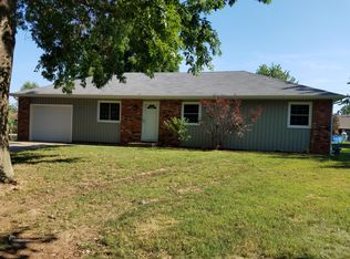 309 Lone Oak Cir, Nixa, MO 65714