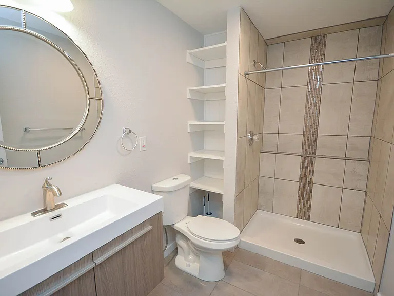 4271 Trumpeter Dr SE — Photo 8