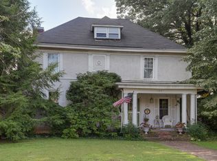 143 Alumni Ave, Hopkinsville, KY 42240