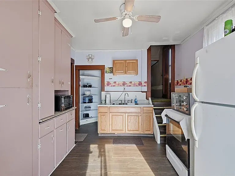 433 S Oakland Ave — Photo 6