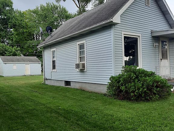 2nd image of 509 H St