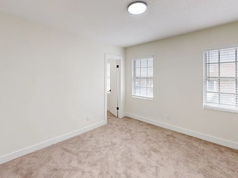 Crystal Grove Townhomes LLC — Photo 41