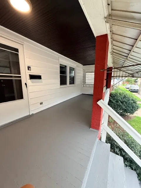 3 bed, 1.5 bath, 1388 sqft, $1,600 — Photo 2