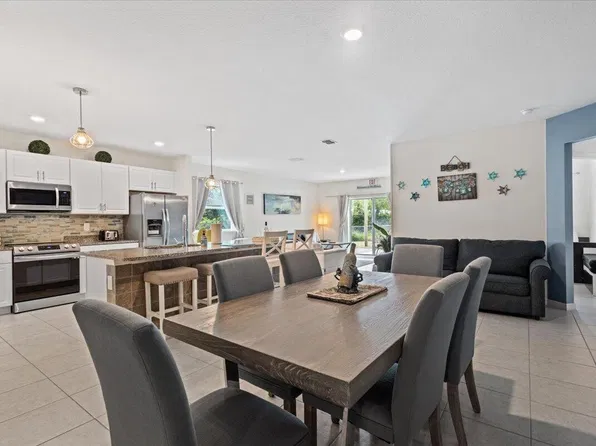 2202 SE Trillo St, Port Saint Lucie, FL 34952