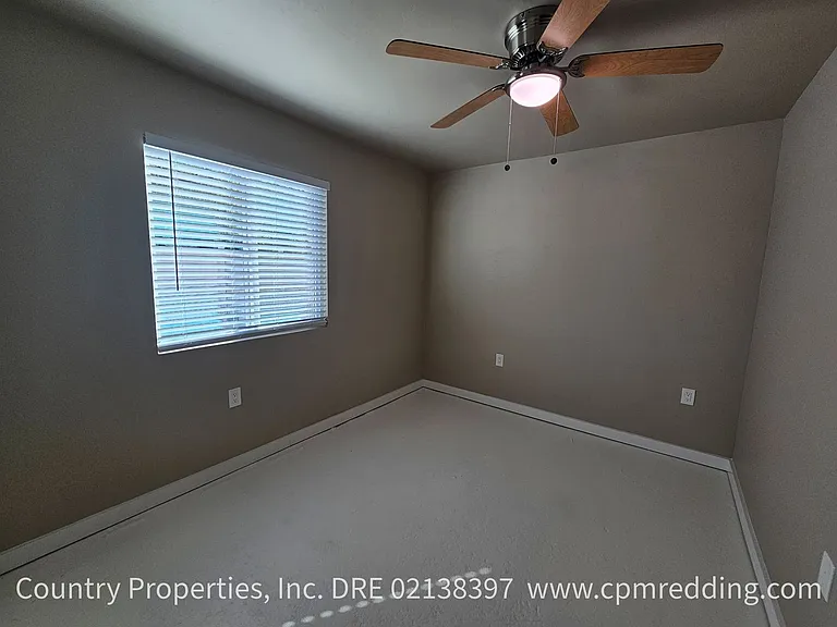 2122 Marlene Ave — Photo 16