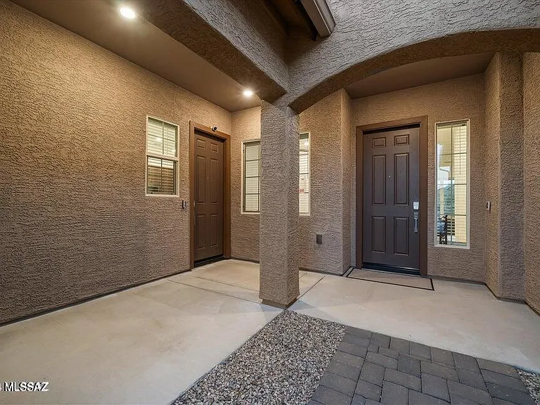 10623 N Iron Peak Dr — Photo 5