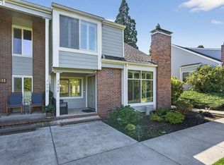 1908 Bonniebrae Dr, Lake Oswego, OR 97034