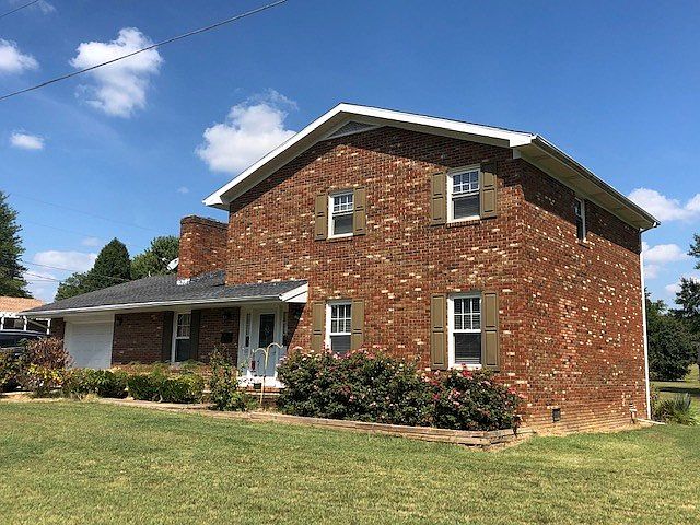 1st image of 407 Salinity Dr