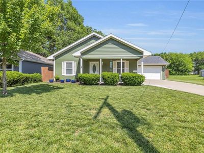 823 S Pecan St, Ottawa, KS, 66067