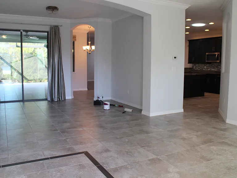 240 Volterra Way — Photo 3