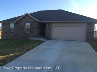 2604 W Saige Dr, Ozark, MO 65721
