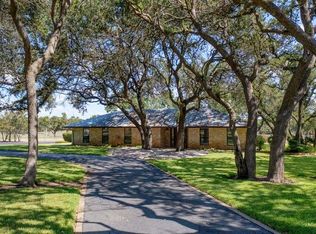 100 Mesa Rdg, Leander, TX 78641