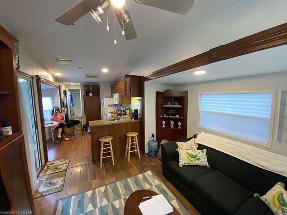 4th image of 77719 Bluewater Hwy #35