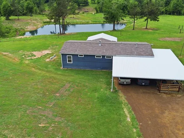 233 County Road 4909, Timpson, TX 75975