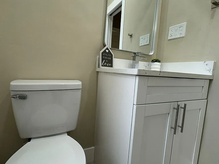 3424 Spruce St — Photo 8