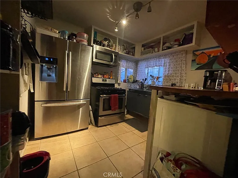 326 W Oliver St — Photo 10