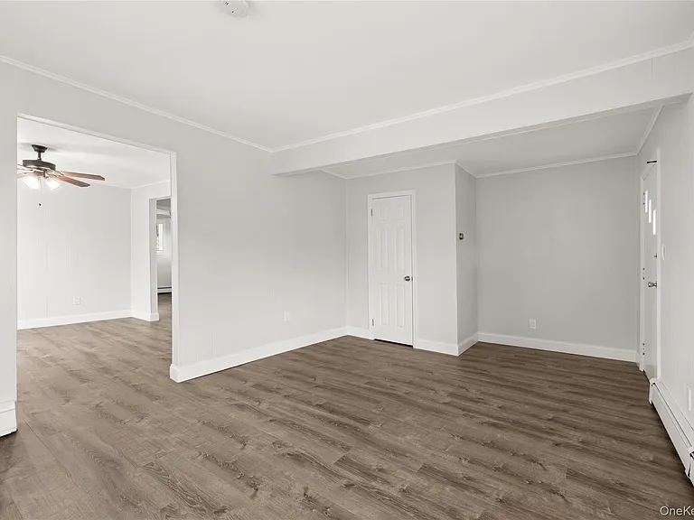 175 Centre Ave — Photo 3