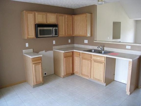 3rd image of 4260 Tigertail Ln