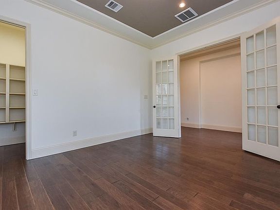 3rd image of 20614 Crownstone Dr