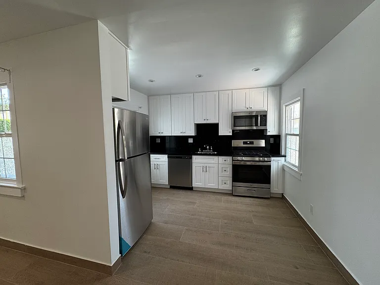 14224 Friar St #1 — Photo 13