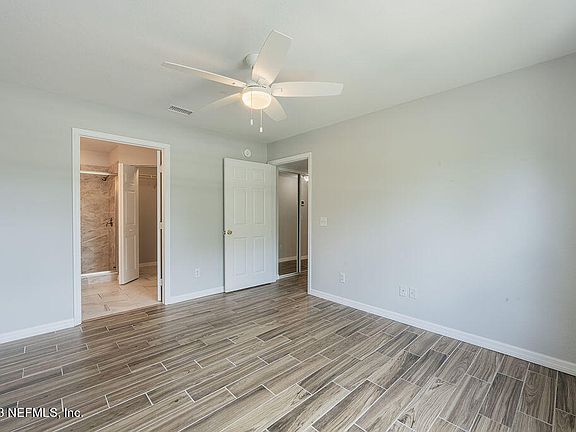 4th image of 13703 RICHMOND PARK Drive N #1508