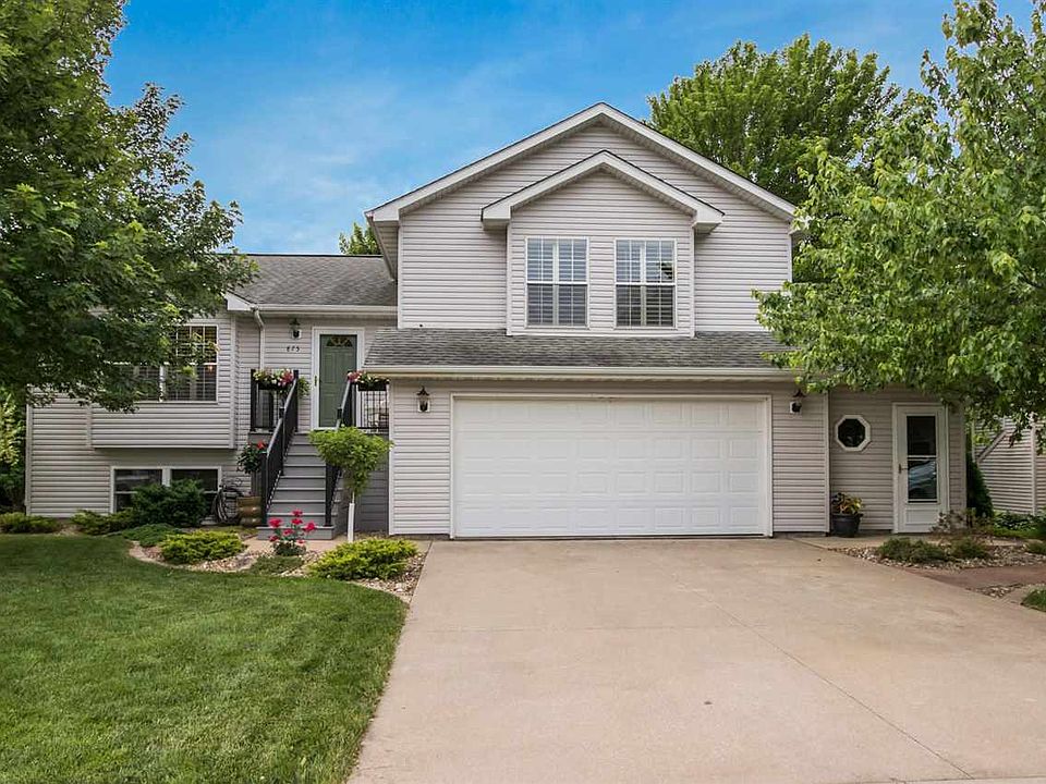 1st image of 875 Saint Andrews Dr