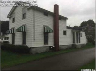 28 Chestnut Ave, Dansville, NY 14437