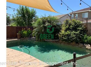 5421 Feather Ct, Riverbank, CA 95367