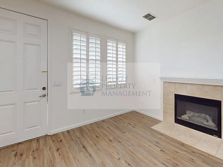 3821 Purple Finch Ln — Photo 4