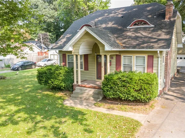 24 Hager Rd, Rochester, NY 14616