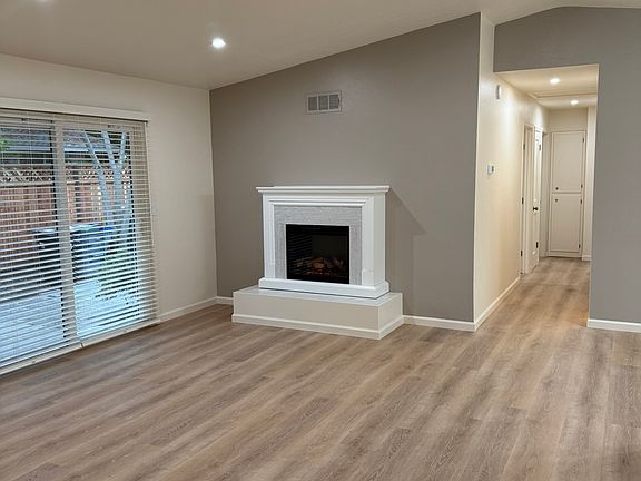 2nd image of 1677 Canary Dr