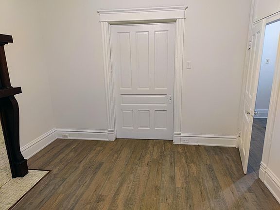 3rd image of 4261 S Compton Ave Unit 2