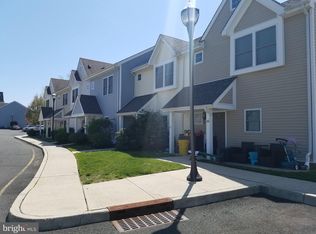 24 Cedar Xing, Red Bank, NJ 07701