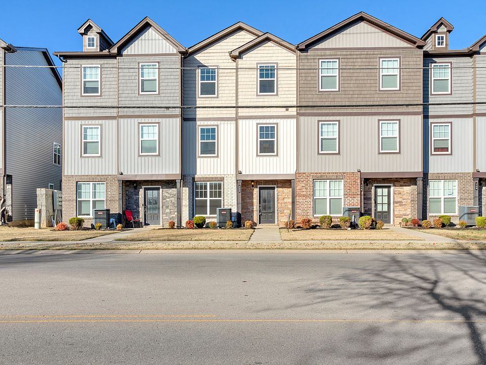 1st image of 144 Ramsden Ave