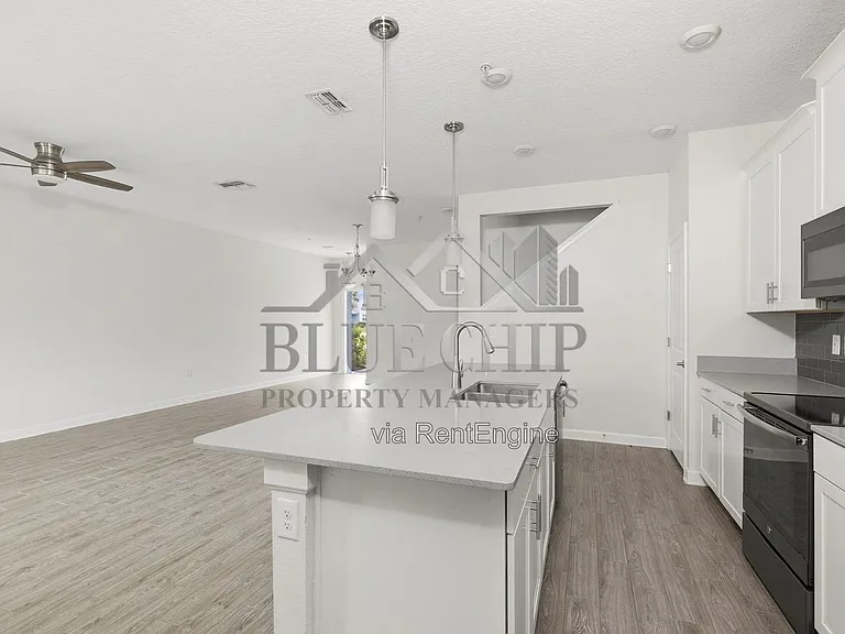 11933 Prologue Ave — Photo 13