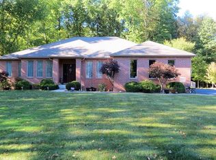 9949 King Graves Rd NE, Warren, OH 44484