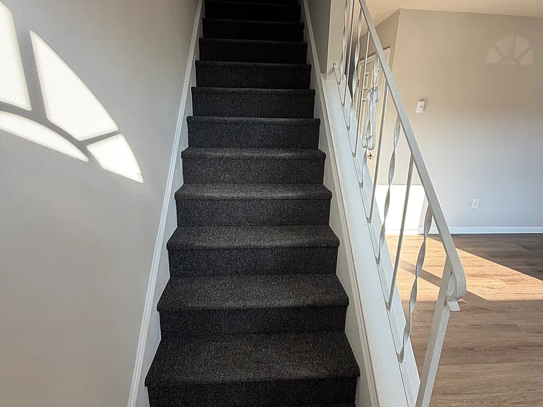 50 Eton Ct — Photo 14
