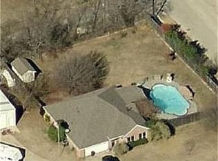 250 Spring Brook Dr, Mansfield, TX 76063