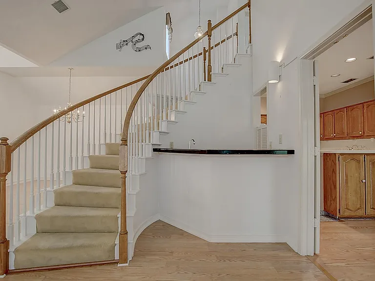 3005 Warm Springs Ln — Photo 11