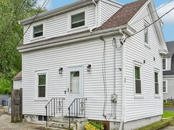 24 Andover St, Peabody, MA 01960