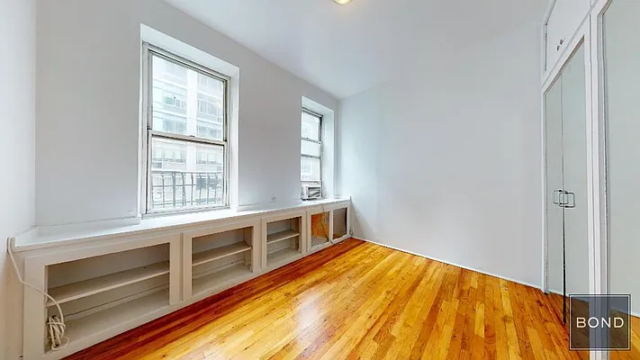 Rented by Bond New York | media 6