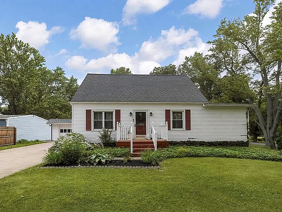 2nd image of 537 Boyer Rd
