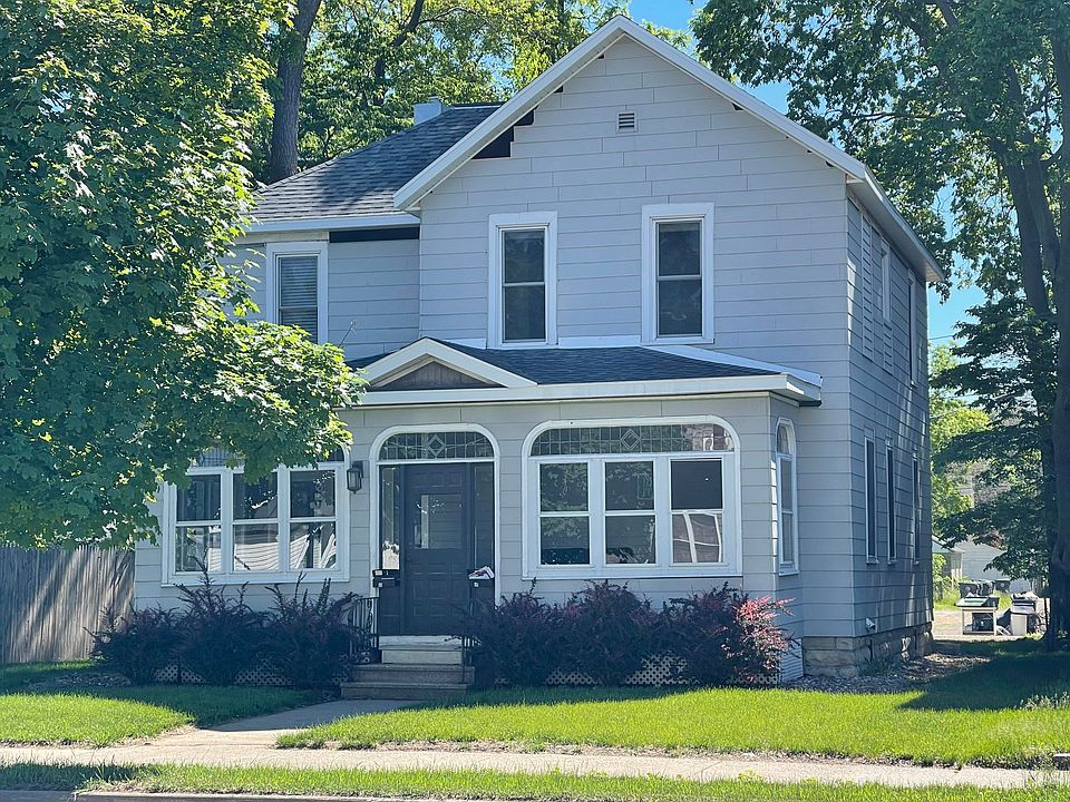 1st image of 1111-1113 W Ave S